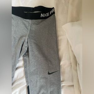 Nike leggings